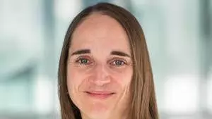 severine toussaert economics portraits by john cairns 2 12 21 347sq